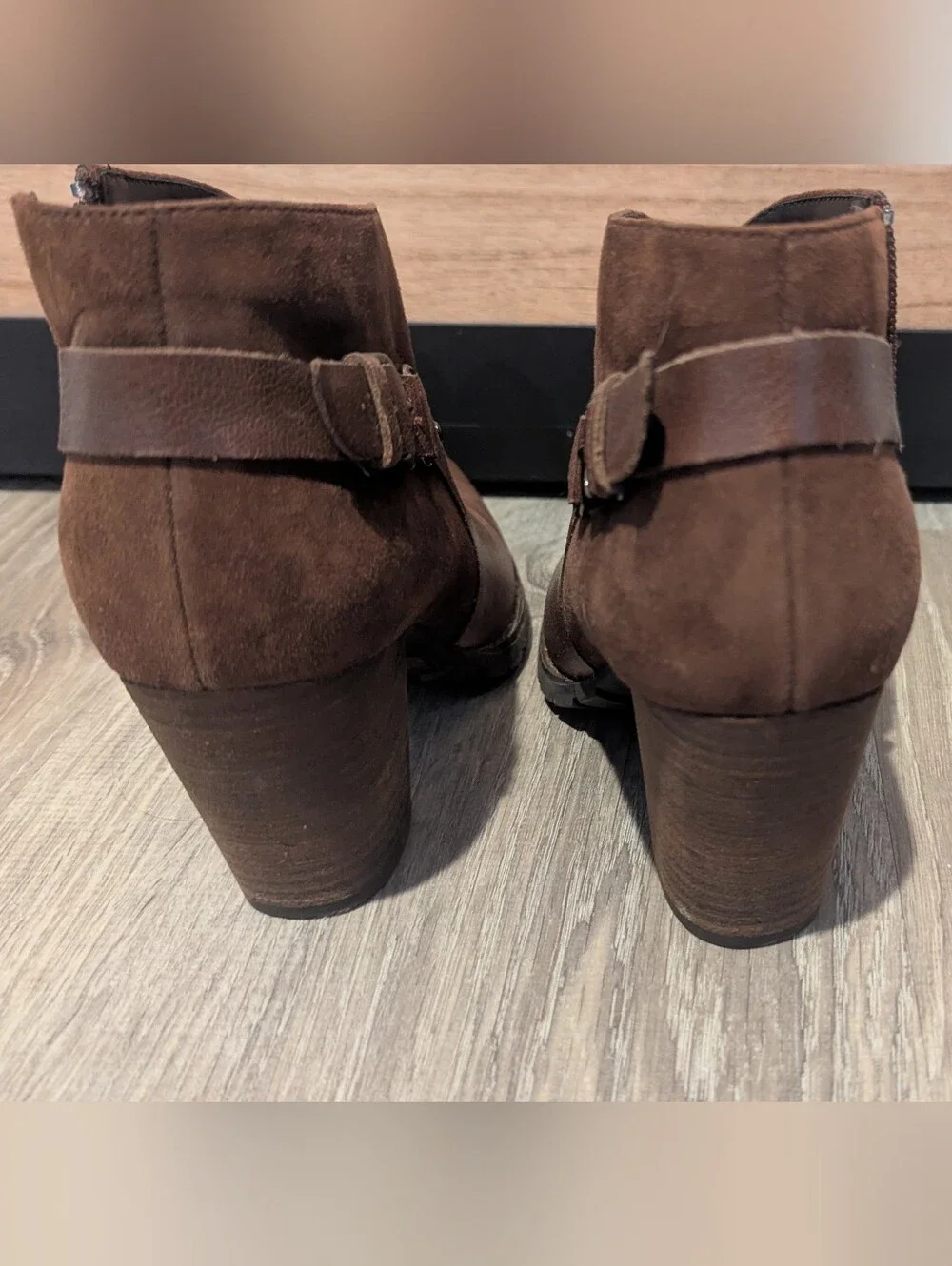 Clarks stylish brown